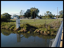 parking & river access at SR 238